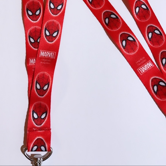 MARVEL SPIDERMAN LANYARD WITH CLIP - Picture 4 of 6
